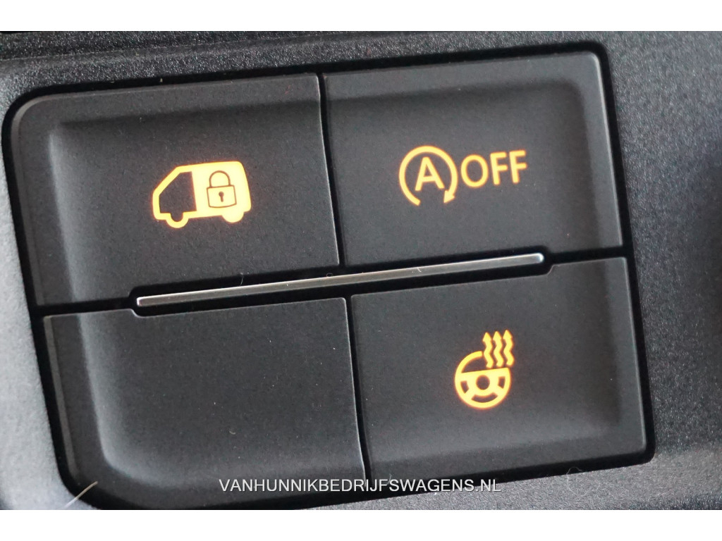 38016614-volkswagen-crafter-16