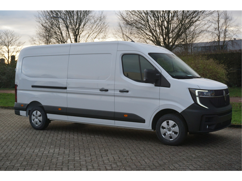 41226630-renault-master-7