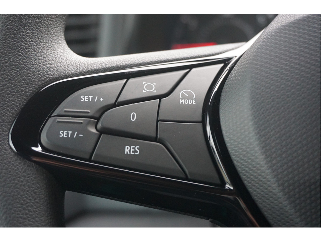 41815926-renault-master-14