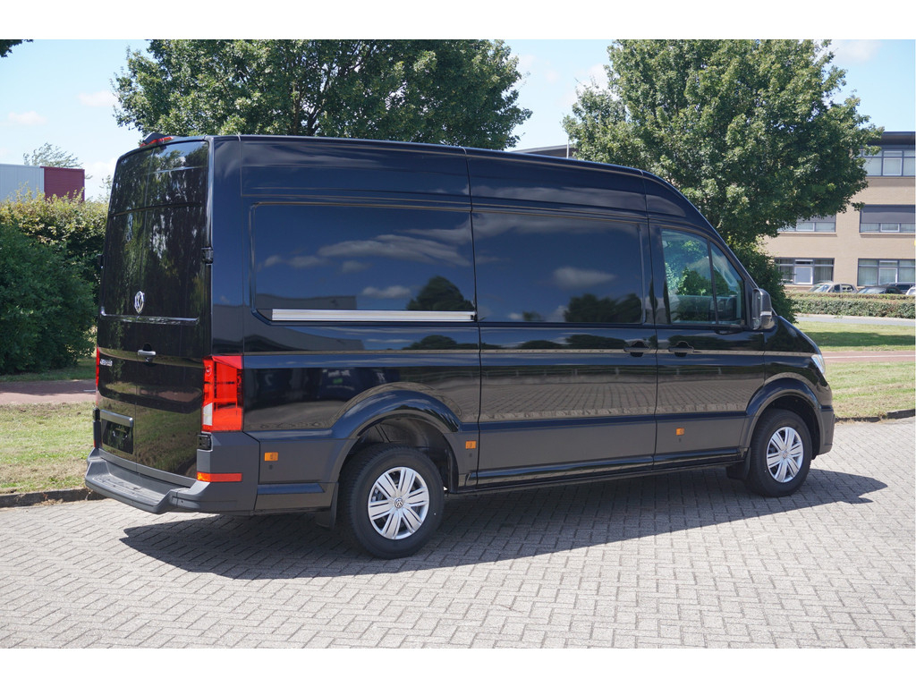 41832471-volkswagen-crafter-4