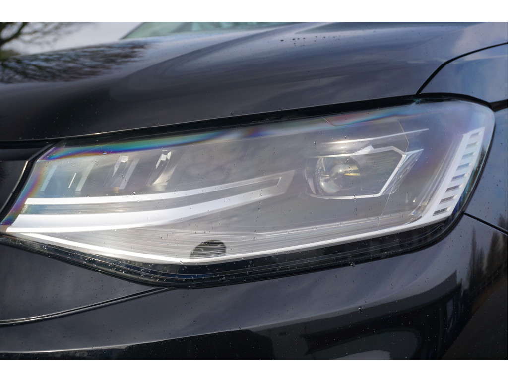 42144813-volkswagen-caddy-maxi-20