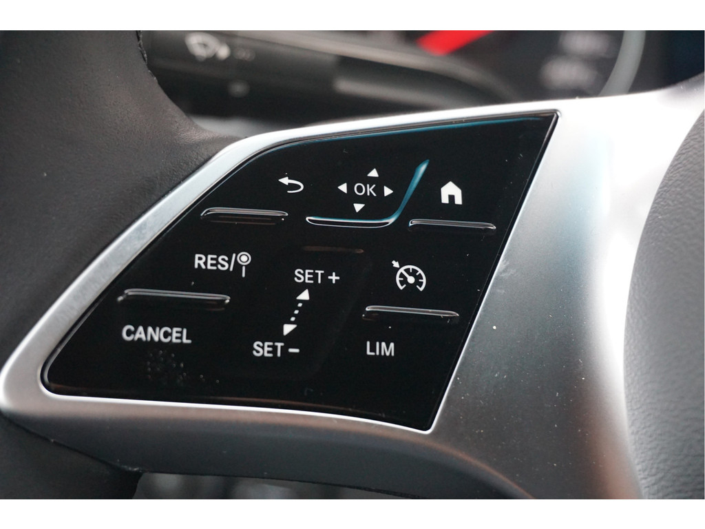 42172688-mercedes-benz-sprinter-13