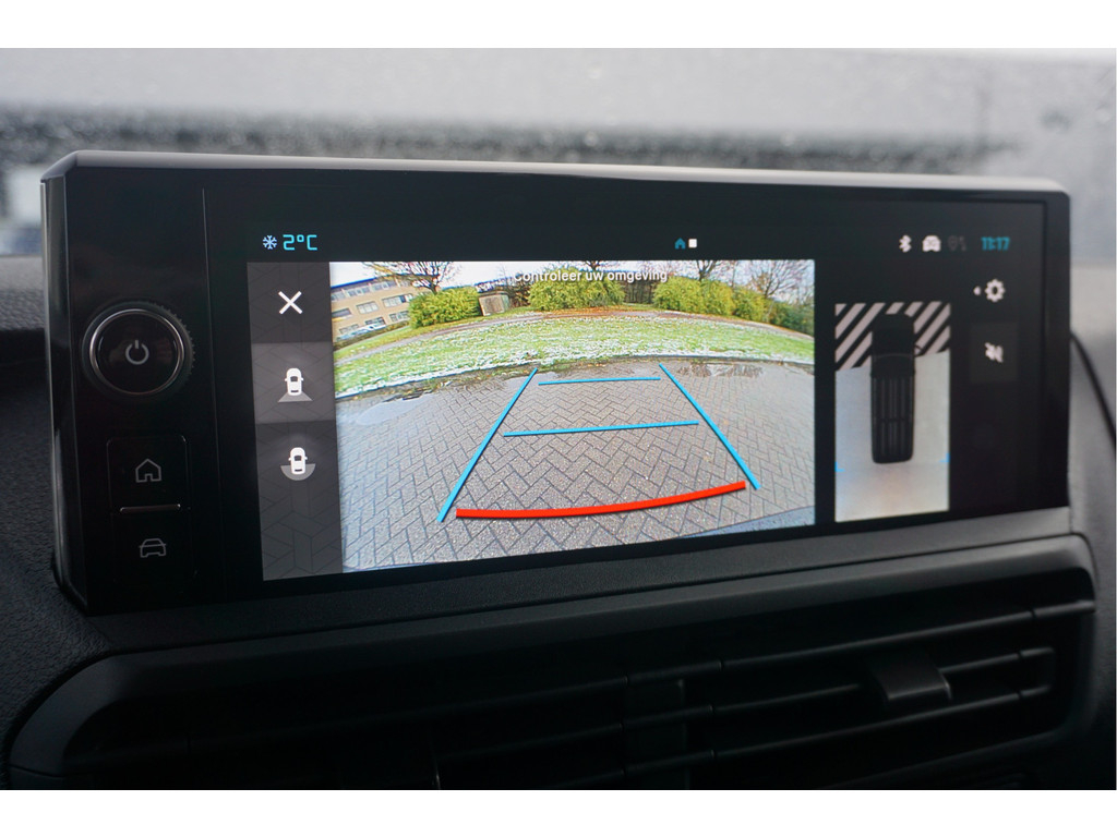 42187057-citroen-jumpy-10