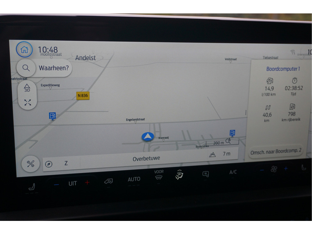 42215397-ford-transit-custom-11