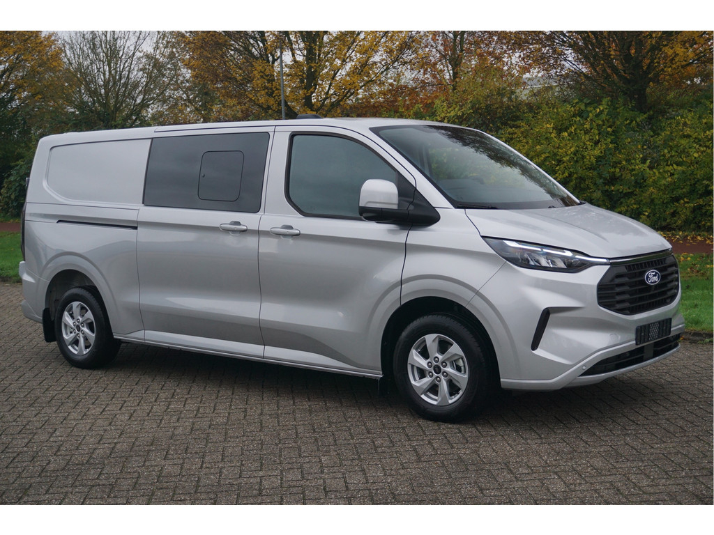 42215397-ford-transit-custom-6