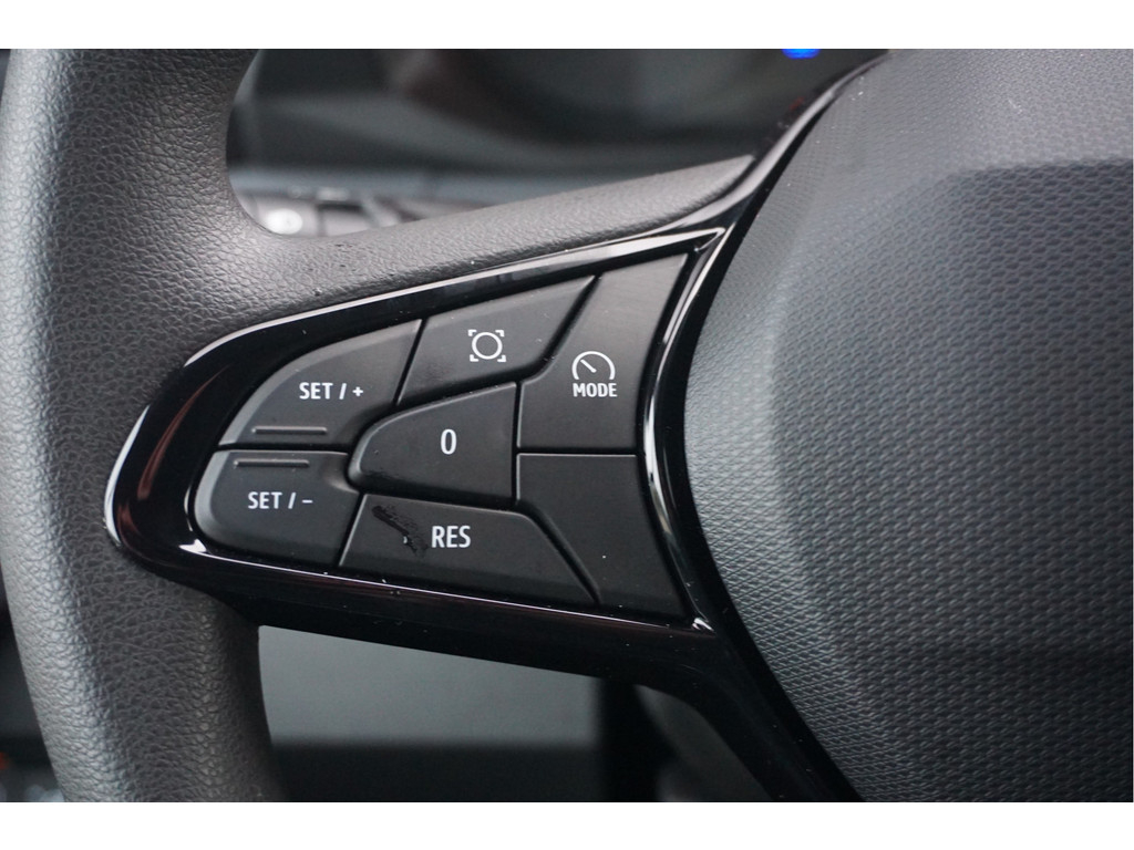 42464869-renault-master-15