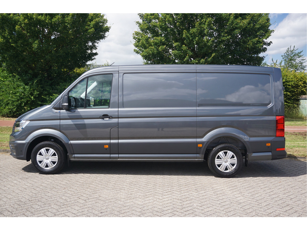 42672022-volkswagen-crafter-2