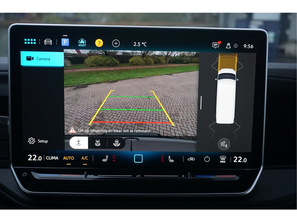 42675786-volkswagen-crafter-12