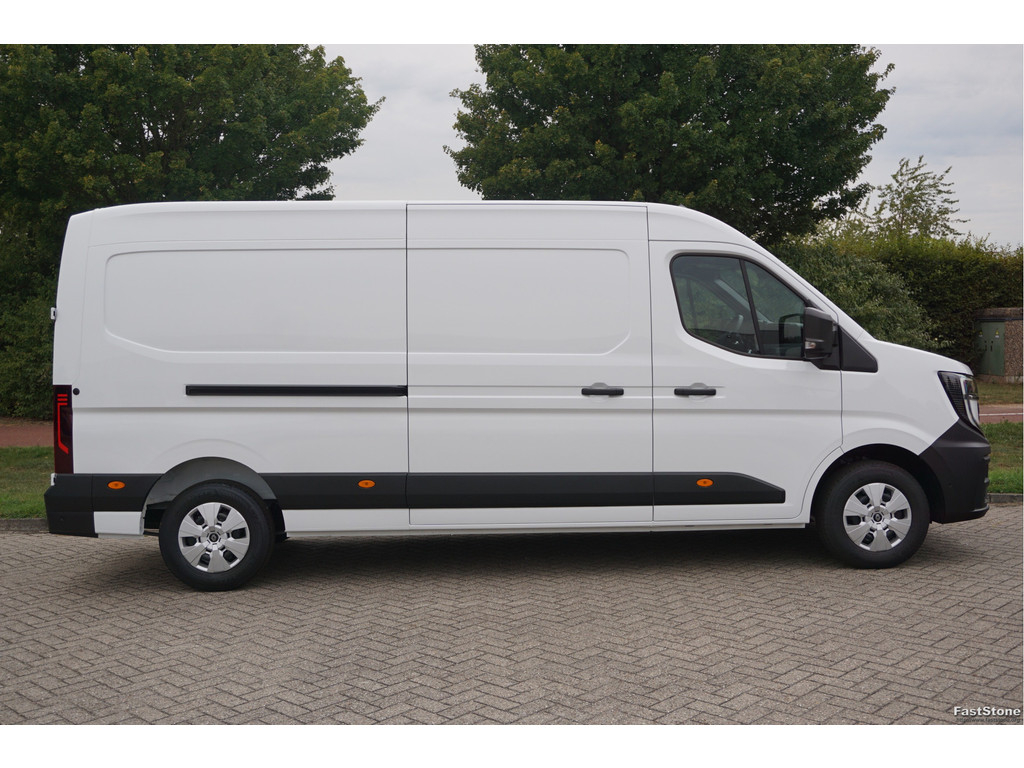 42911678-renault-master-5