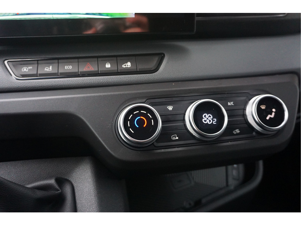 43184505-renault-master-15