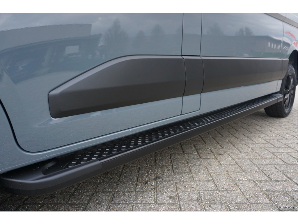 43184505-renault-master-18