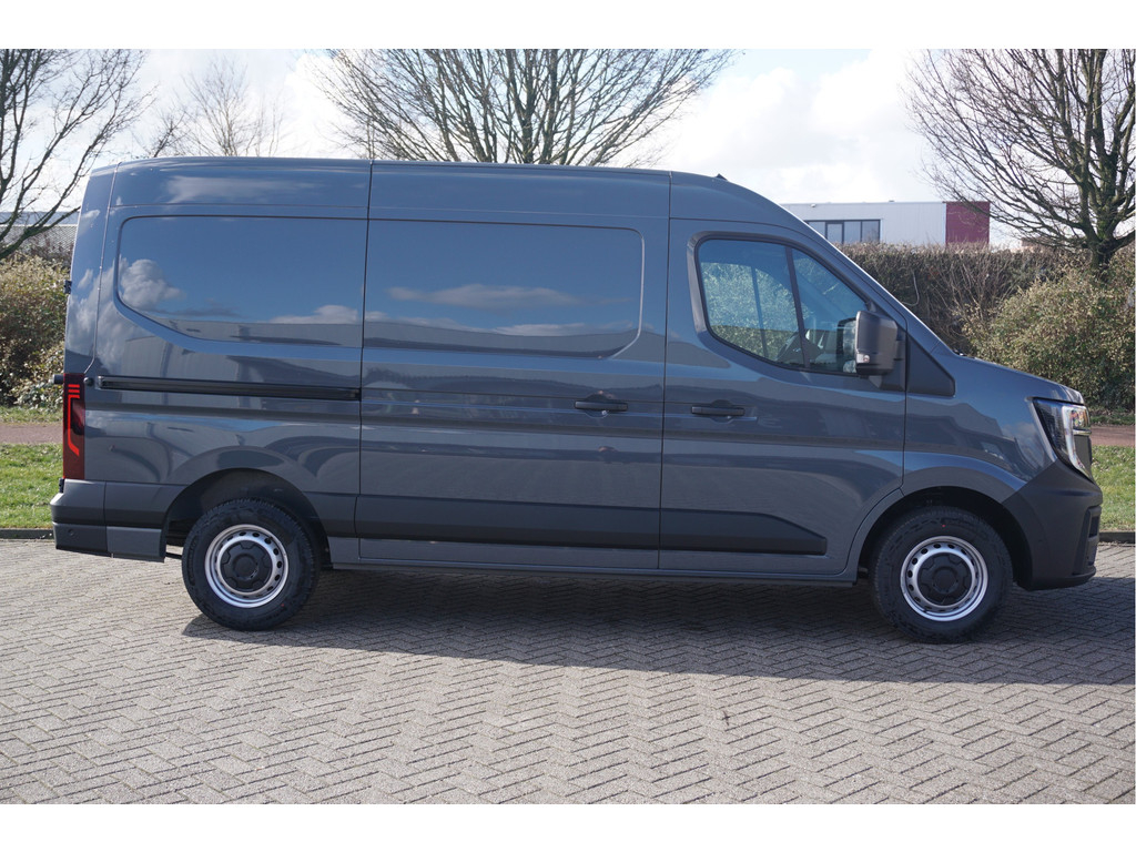 43184520-renault-master-6