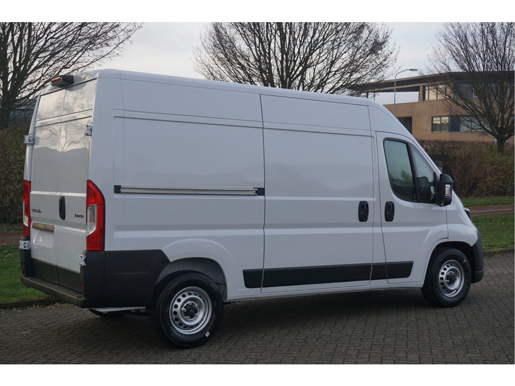 43613929-citroen-jumper-5