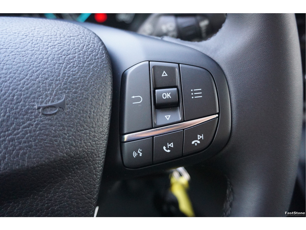 45143324-ford-transit-17