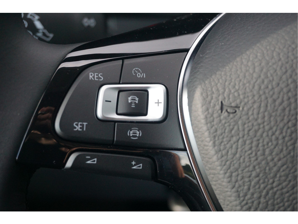 45425215-volkswagen-crafter-14