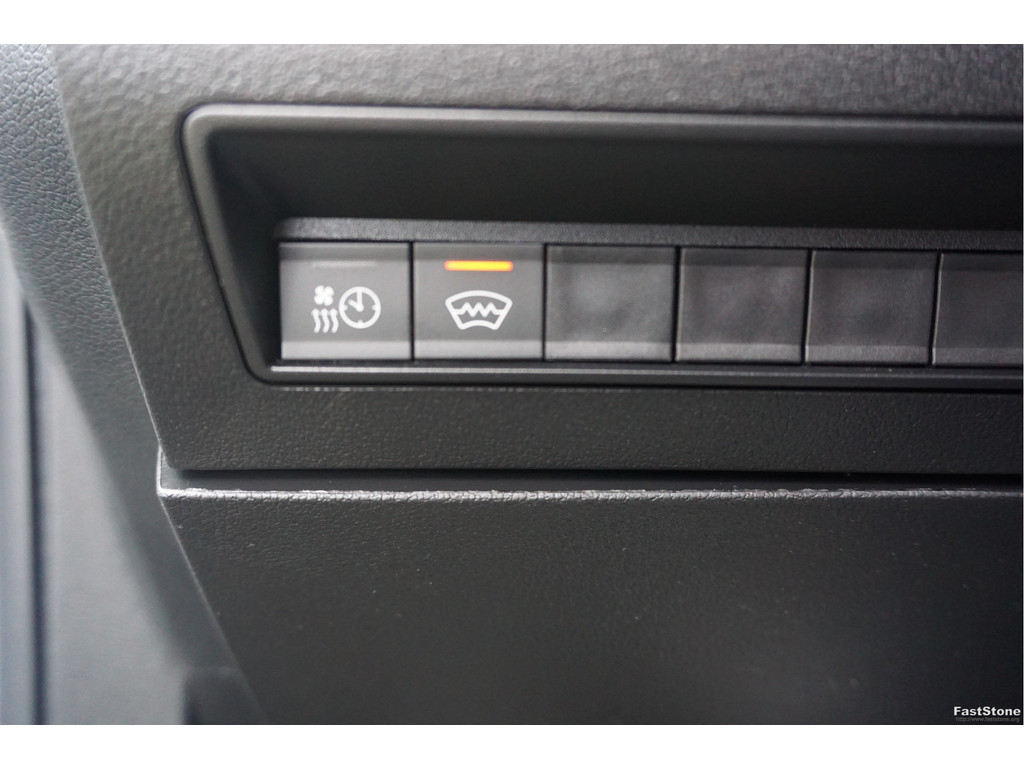 46201999-fiat-e-doblo-17