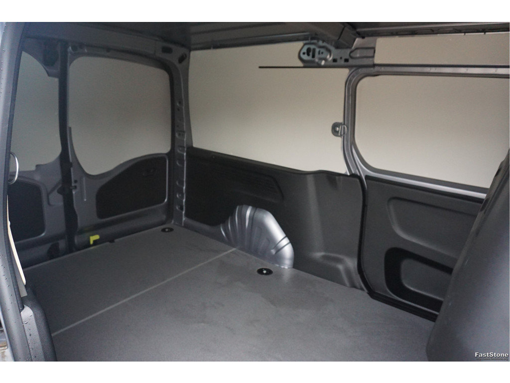 46226060-fiat-e-doblo-8