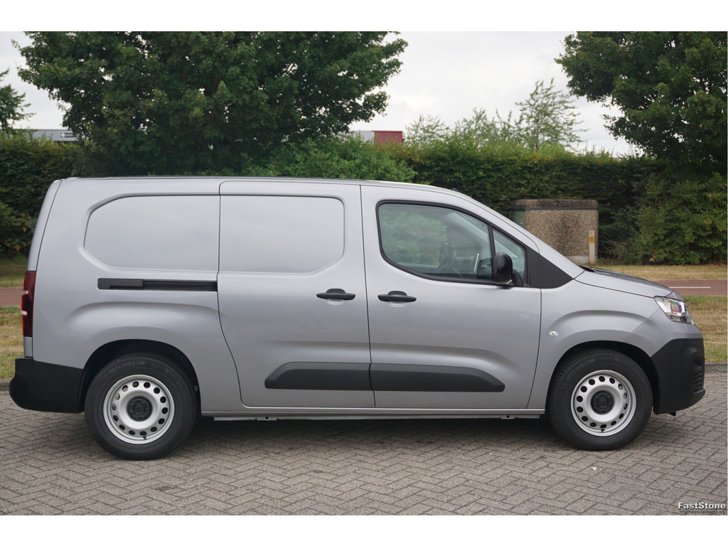 46441268-fiat-e-doblo-5