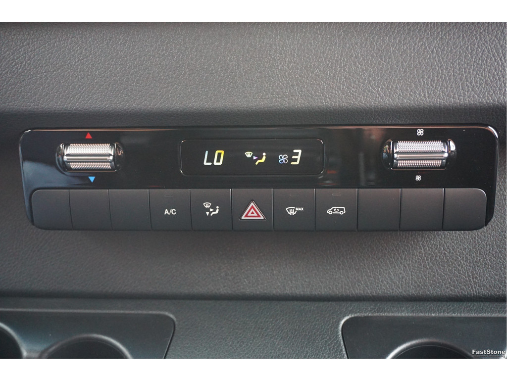 46552917-mercedes-benz-sprinter-14