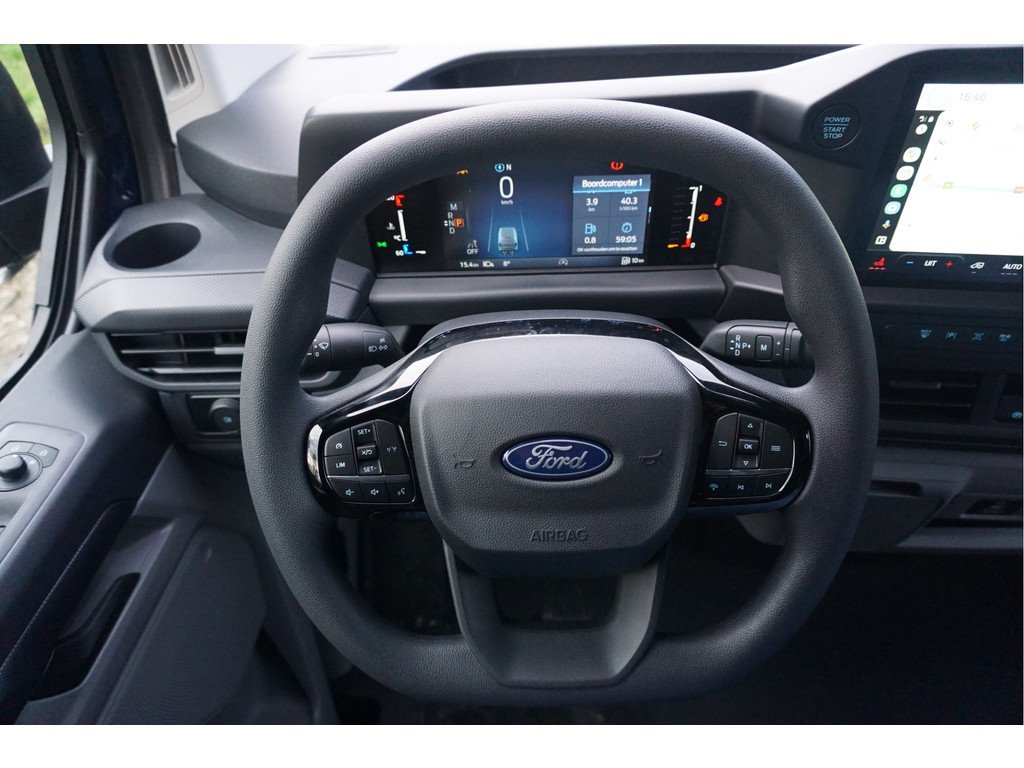 47088143-ford-transit-custom-9