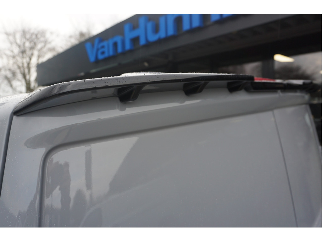 47942094-ford-transit-custom-19