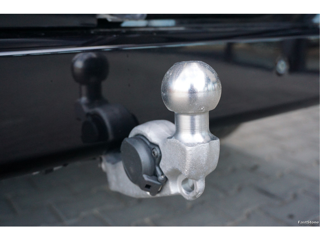 47942334-ford-transit-custom-21