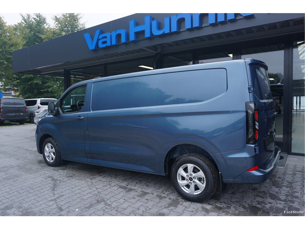 47966592-ford-transit-custom-3