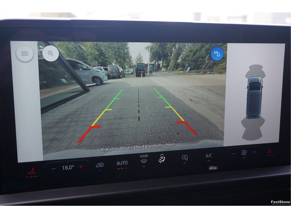 47966604-ford-transit-custom-12