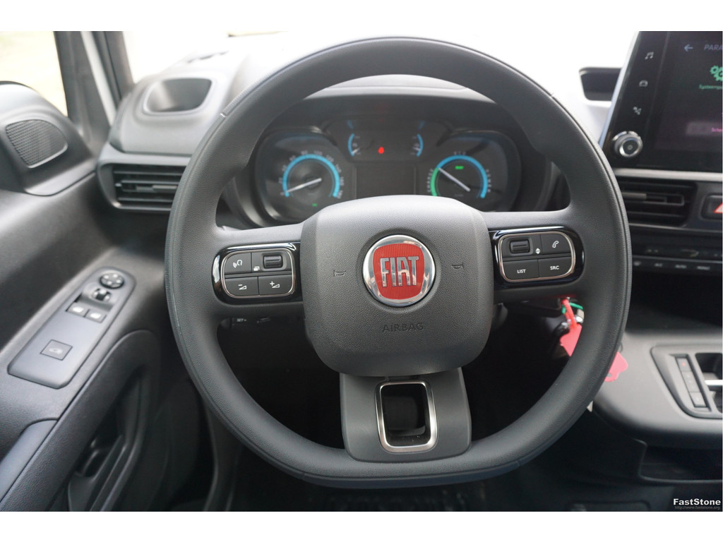 48017507-fiat-e-doblo-10