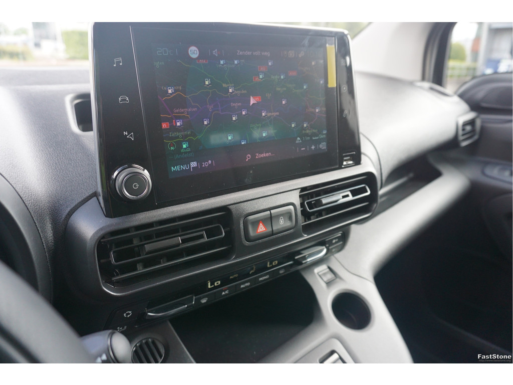 48017507-fiat-e-doblo-11