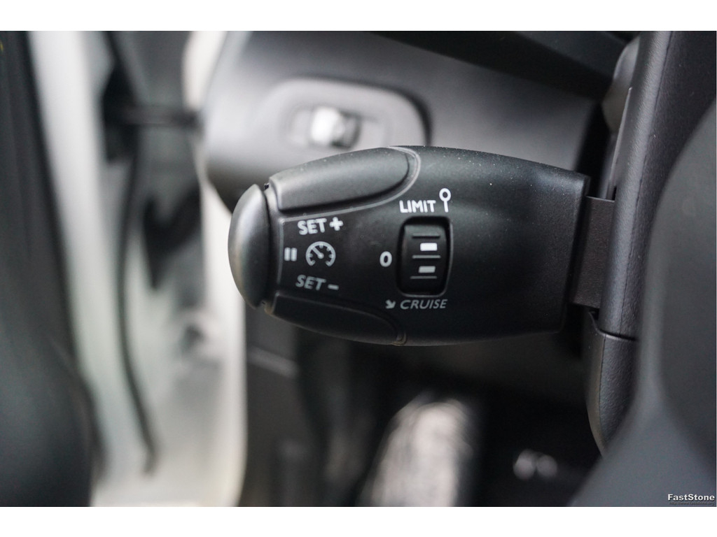 48017657-fiat-e-doblo-16