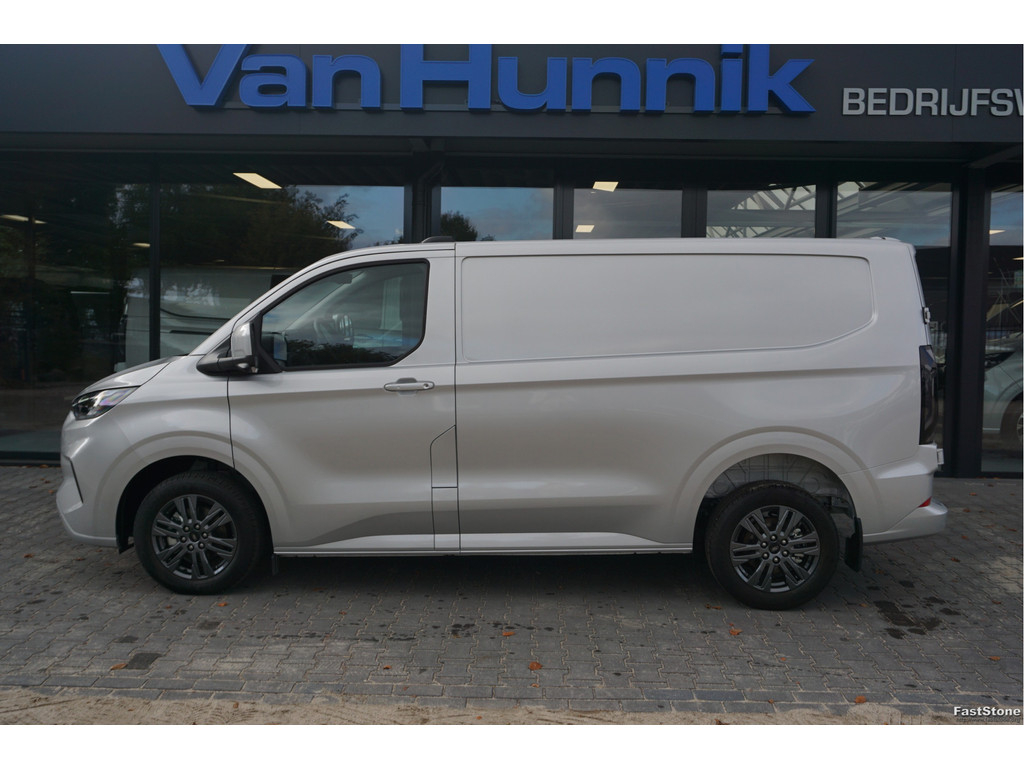 48287273-ford-transit-custom-2
