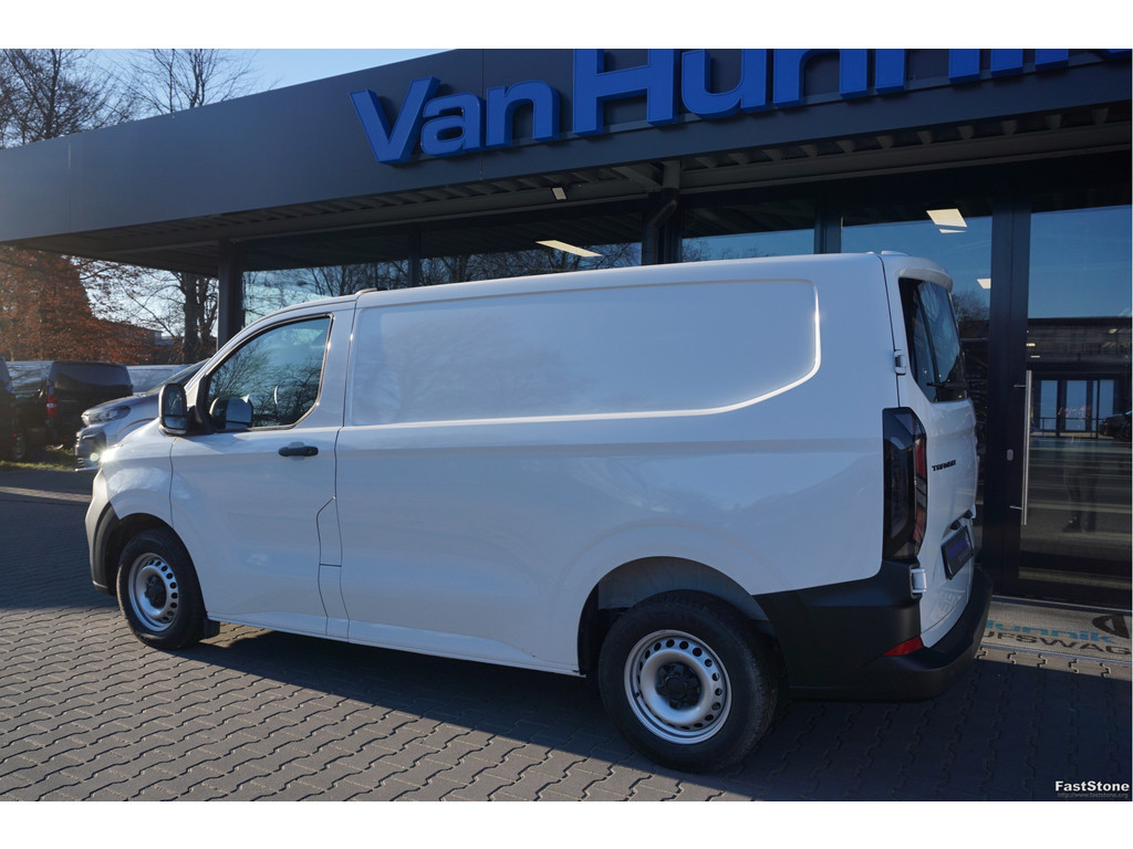 48347501-ford-transit-custom-3
