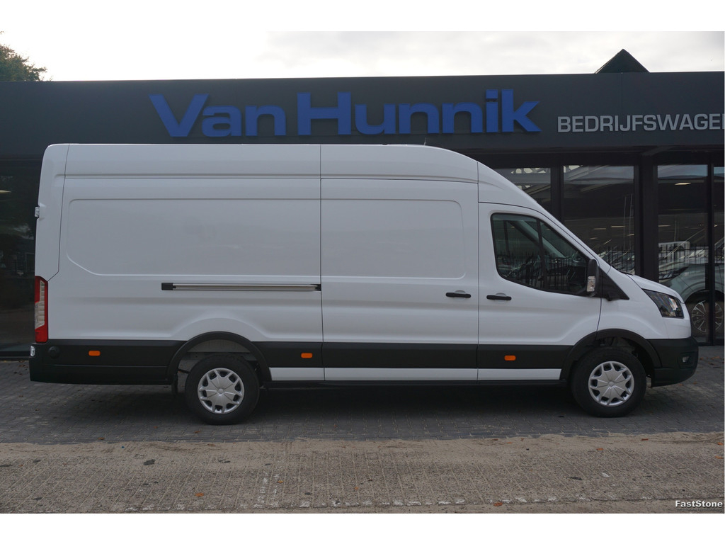 48395178-ford-transit-6