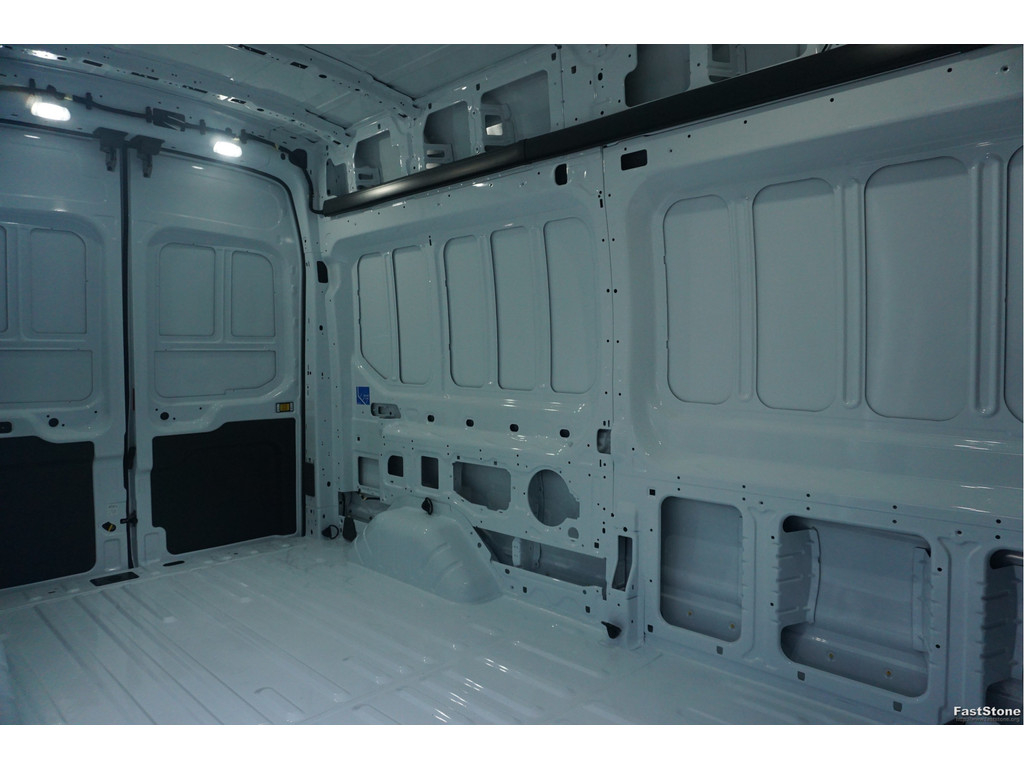 48404406-ford-transit-9