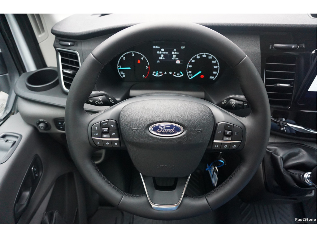 48405932-ford-transit-10