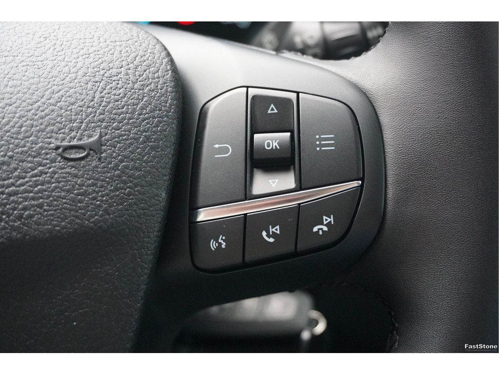 48405932-ford-transit-14