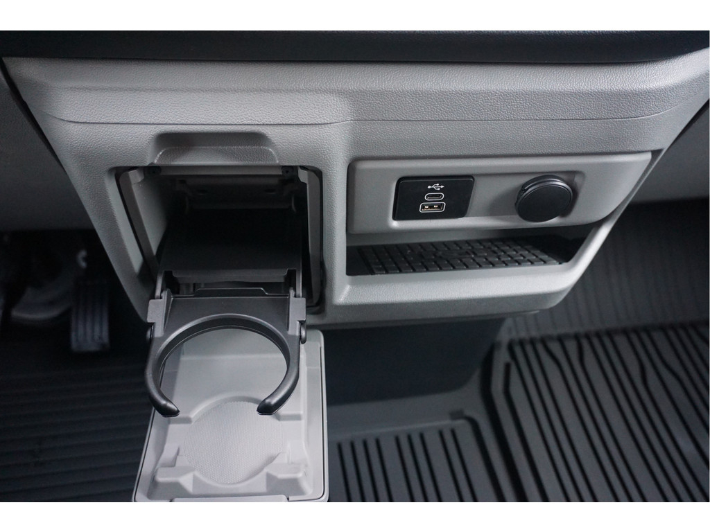 49620723-ford-transit-custom-17