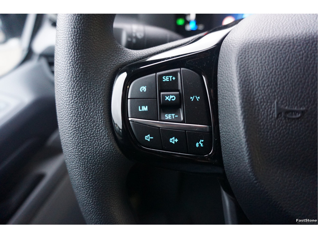 49650482-ford-transit-custom-13