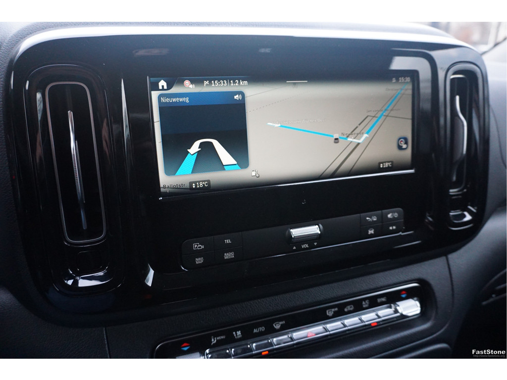 49980848-mercedes-benz-vito-11