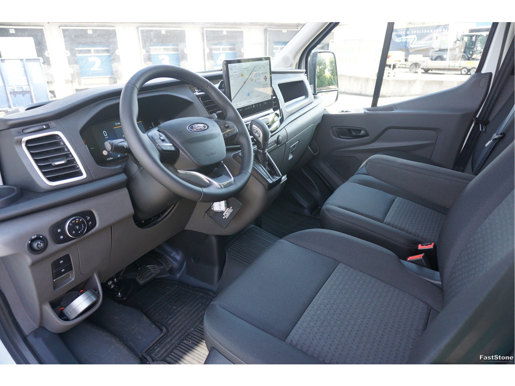 50041058-ford-transit-11