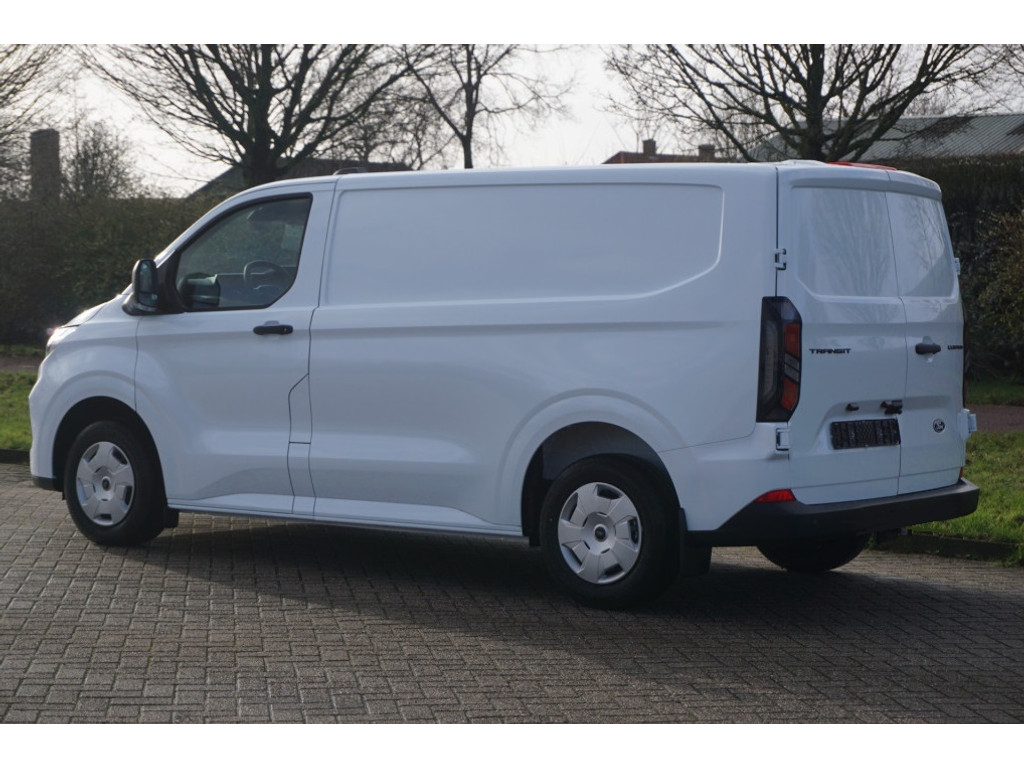 50041654-ford-transit-custom-3