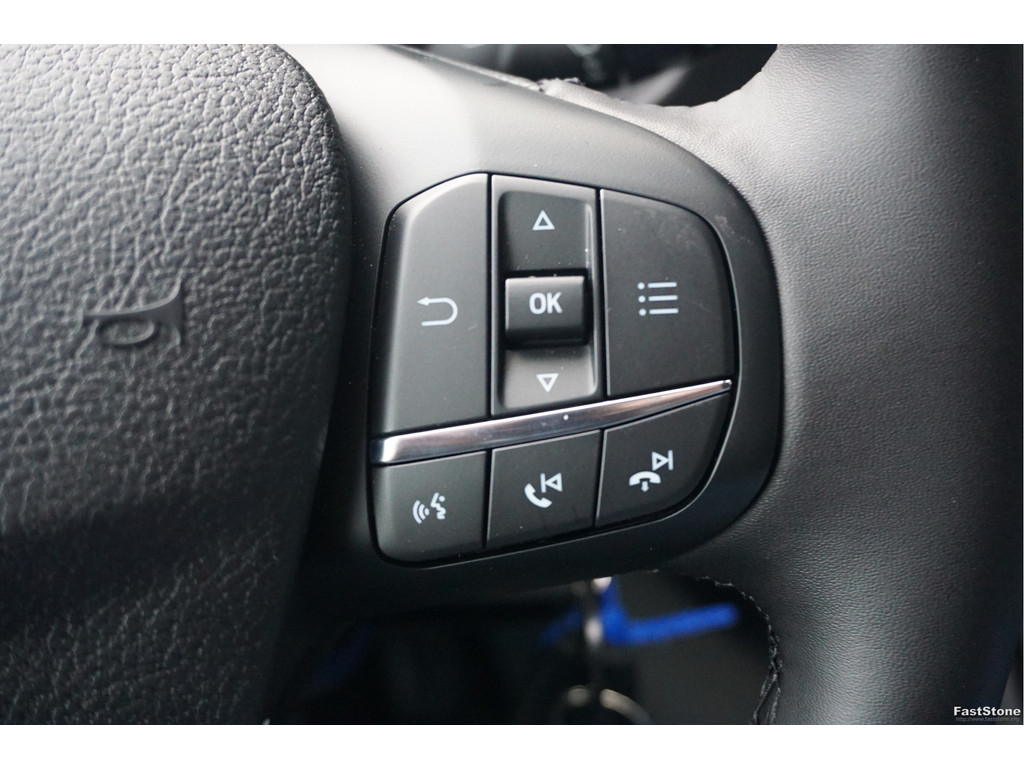 50187458-ford-transit-15