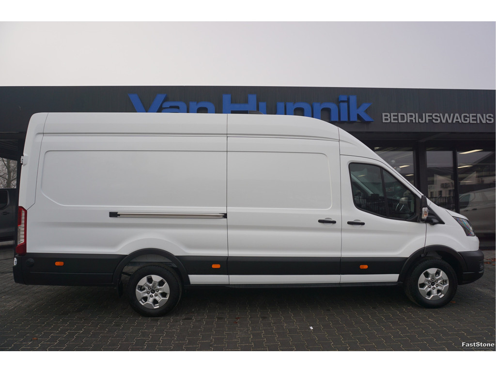 50189887-ford-transit-5