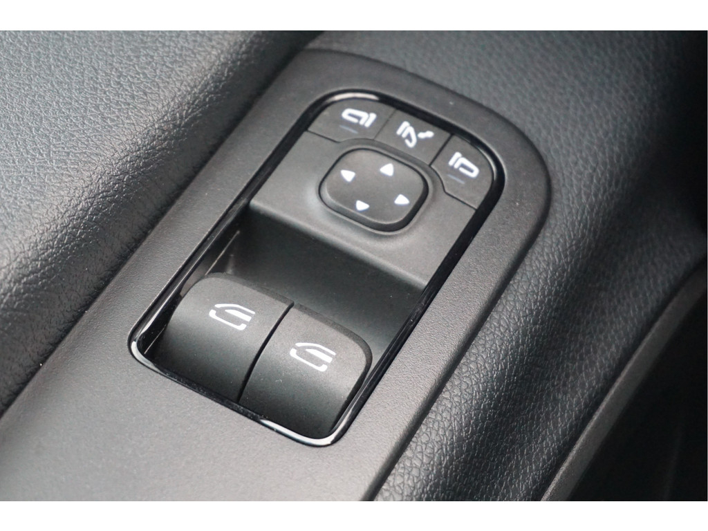 50190009-mercedes-benz-sprinter-15