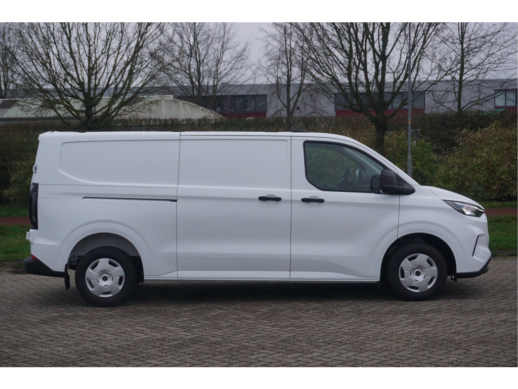 50654097-ford-transit-custom-5