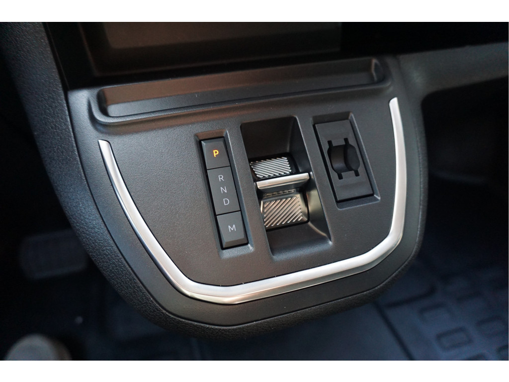 51023751-peugeot-expert-13