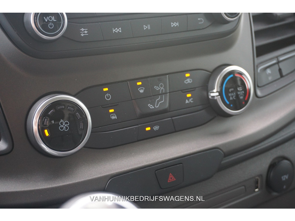 51415053-ford-transit-5