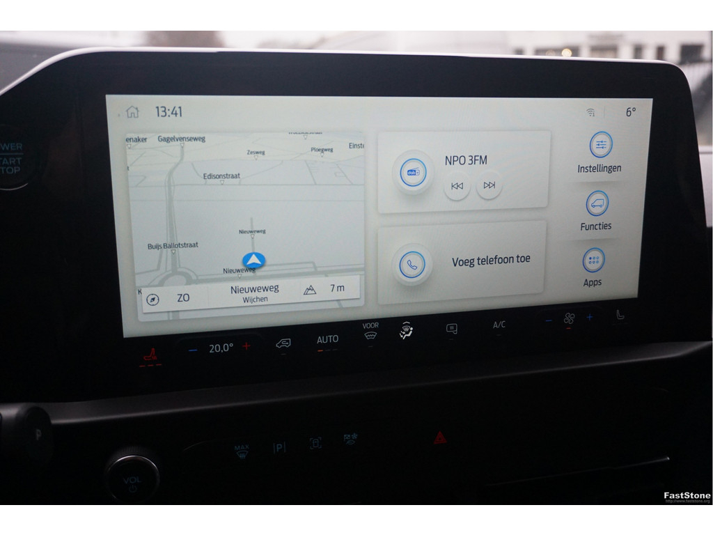 51499946-ford-transit-custom-12