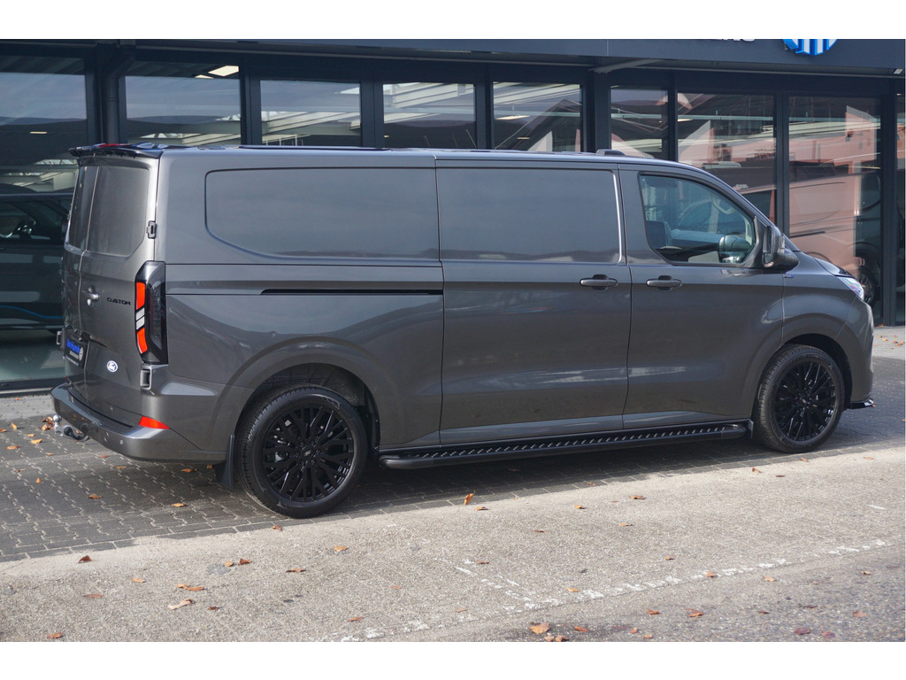 51533529-ford-transit-custom-5